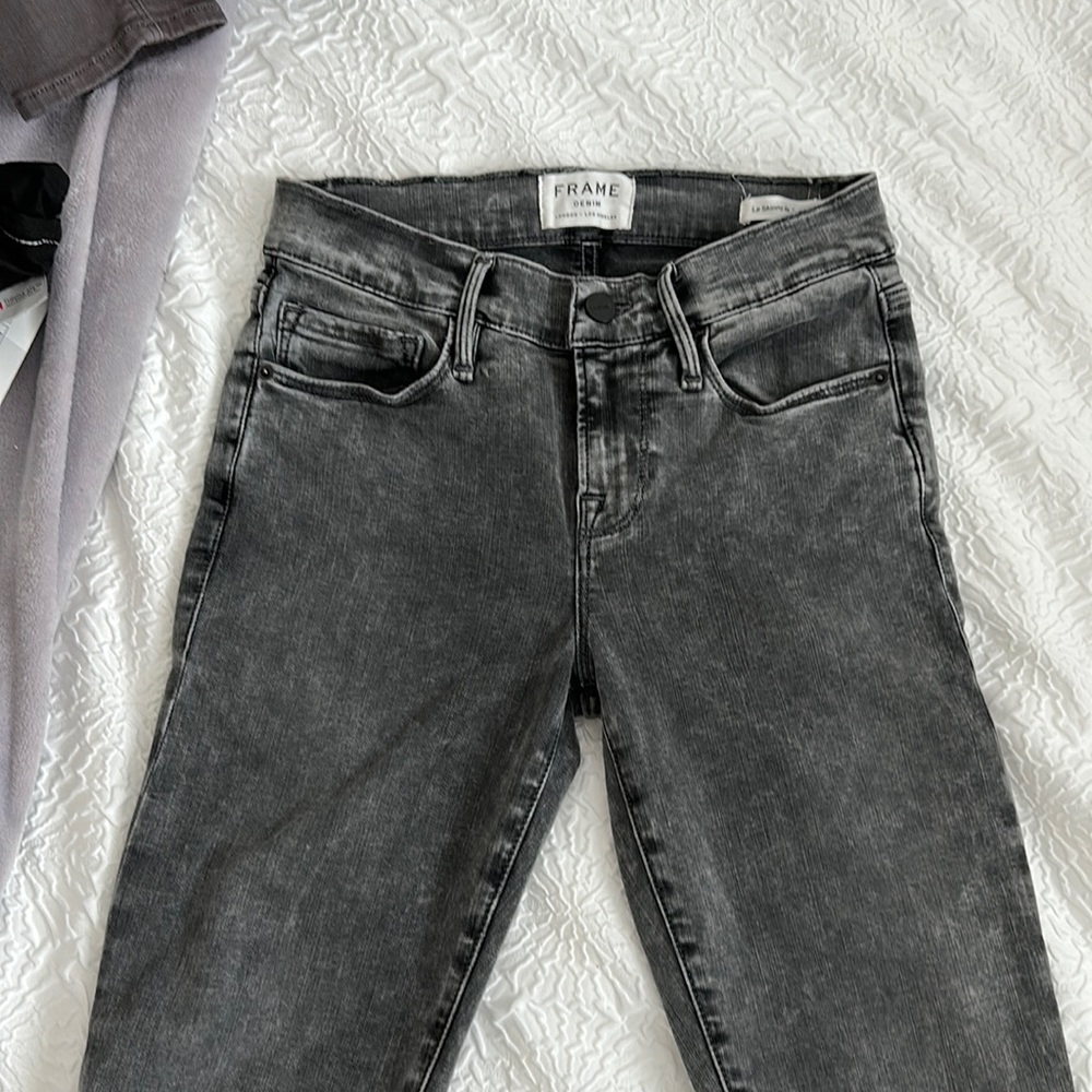 Frame Denim Skinny Jeans Grey size 25